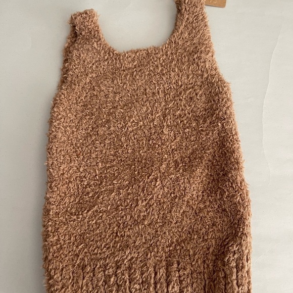 SKIMS Kids Cozy Scoop Neck Tank in CAMEL Unisex Kids Sz 4/5 - Picture 2 of 4